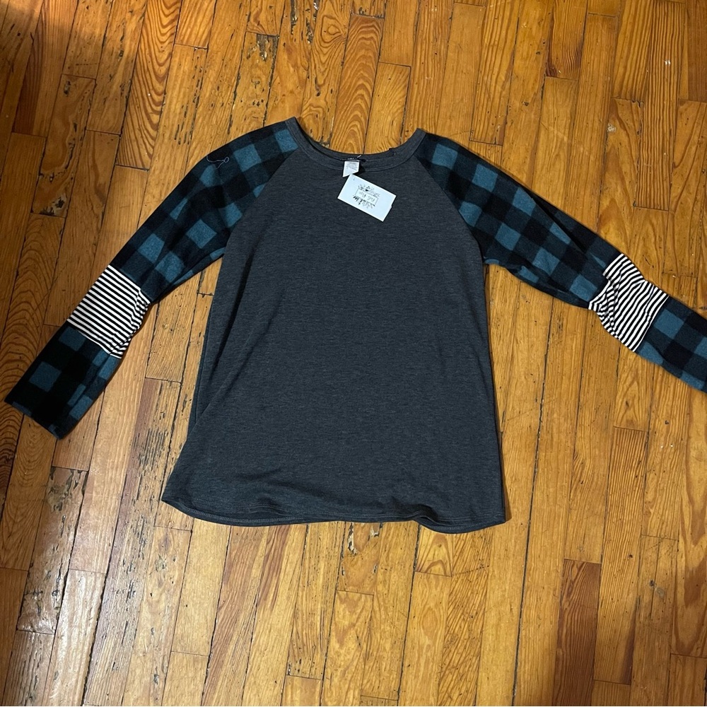 HEIMISH USA Women's Gray Top with Plaid and Stripes
